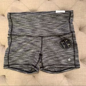 Xersion spandex fitted shorts